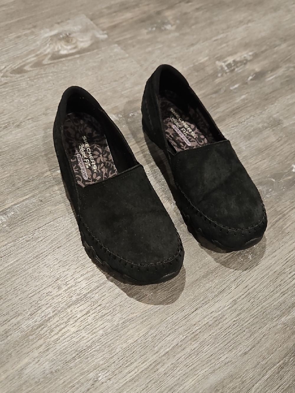 Skechers Relaxed Fit Slip-on Black Shoes Sneakers Womens 8.5